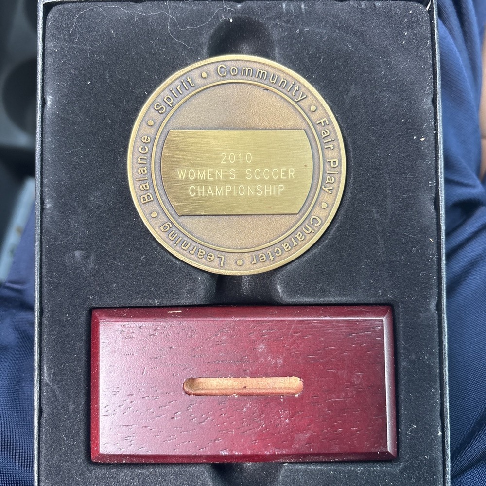 2010 NCAA Division‎ II Womens Soccer  Championship Participant Medallion GVC UCM